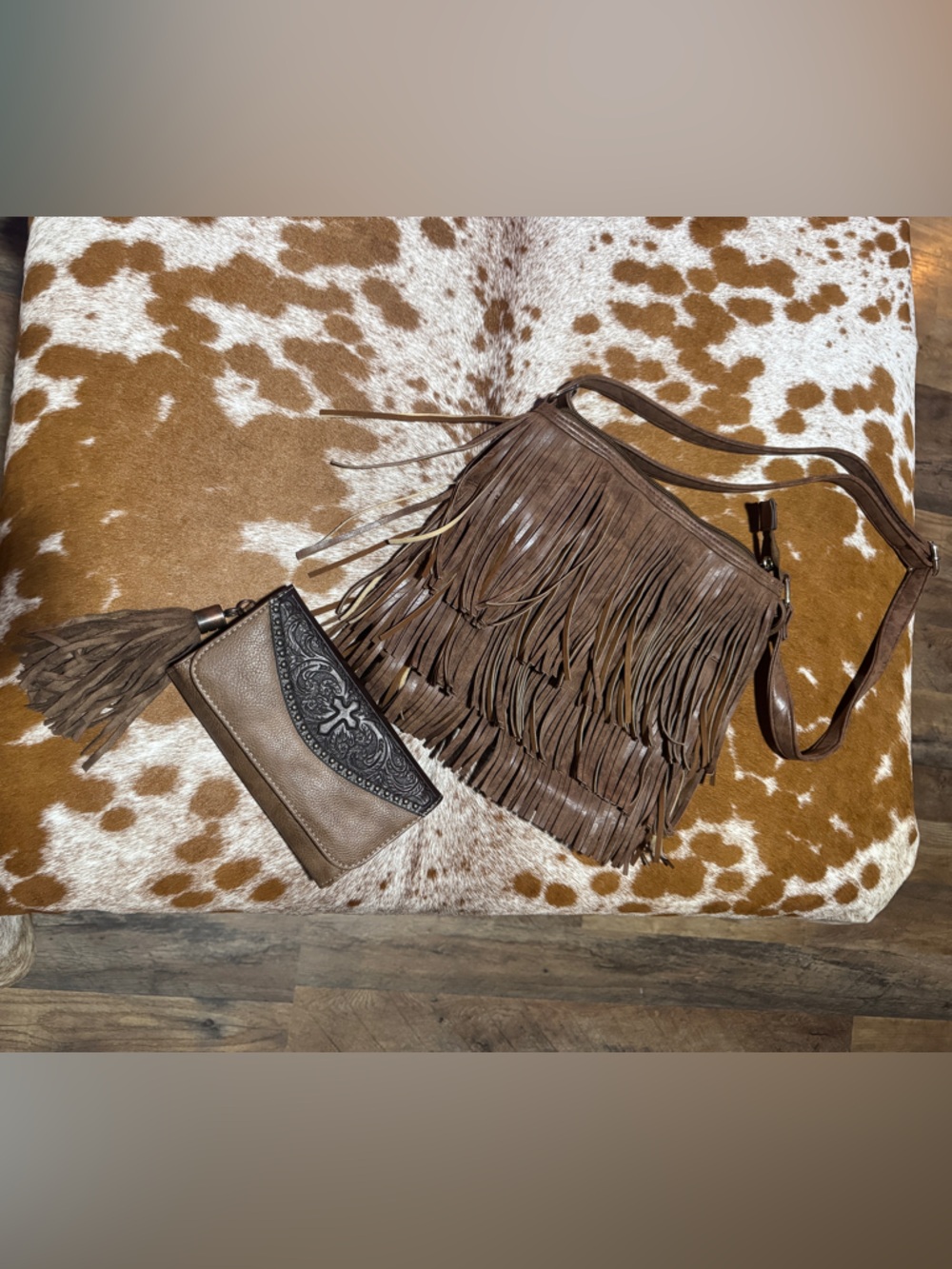 Fringe Crossbody Bag in Brown - Stylish Women's Shoulder Bag & Wallet